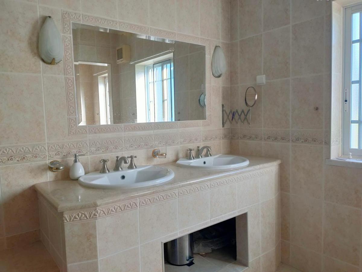 Villa Shardana B&B Sesimbra Ngoại thất bức ảnh